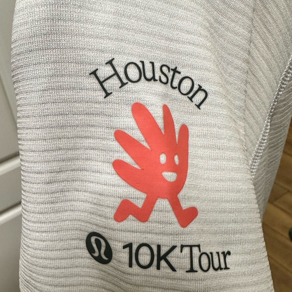 2022 Houston 10K Lululemon Women’s Swiftly